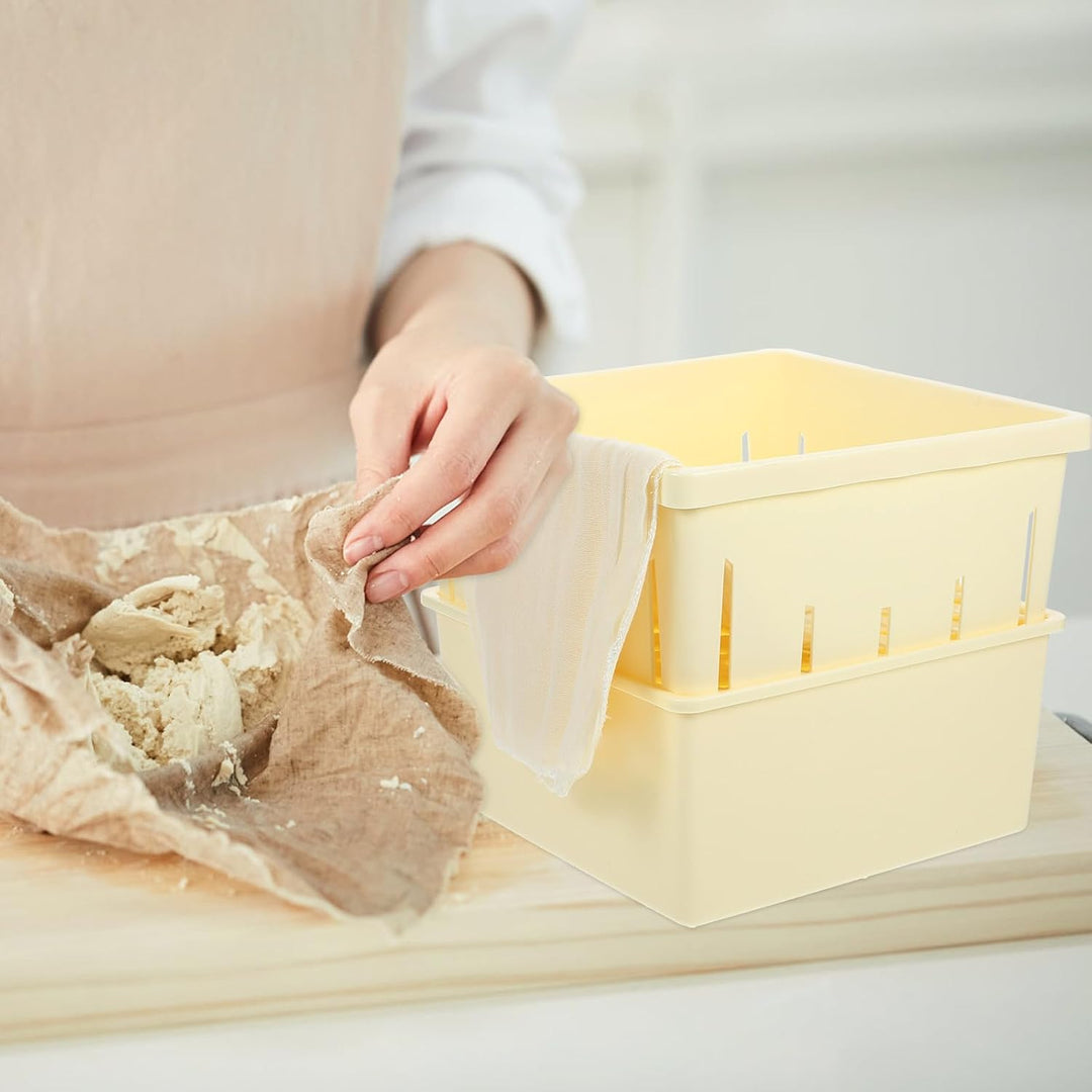 VICASKY Tofu Herstellungsform aus Kunststoff mit Komfortablem Griff und Saftabscheidung Beige Tofu K