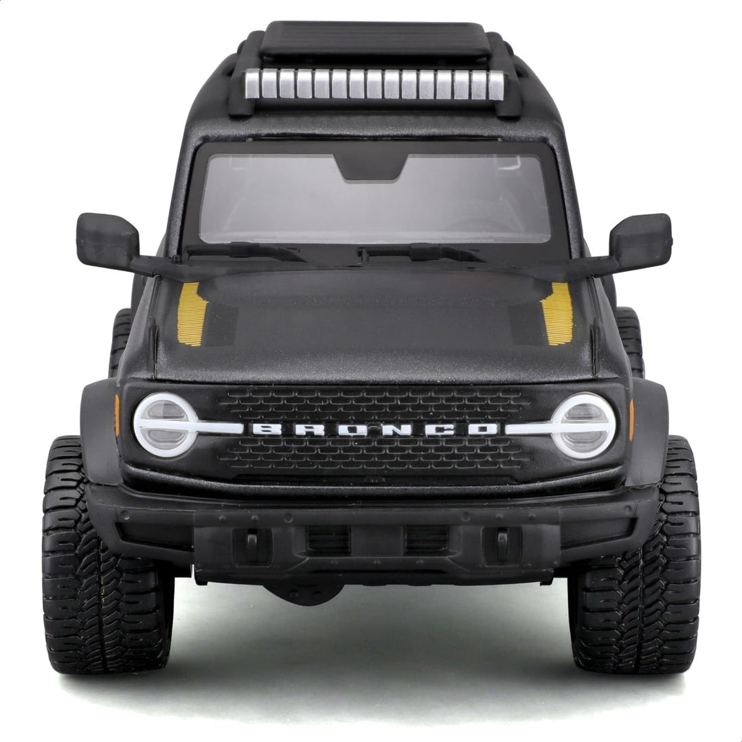 Maisto Ford Bronco Badlands Off-Road Series (2021): Modellauto im Massstab 1:24, Türen beweglich, gr