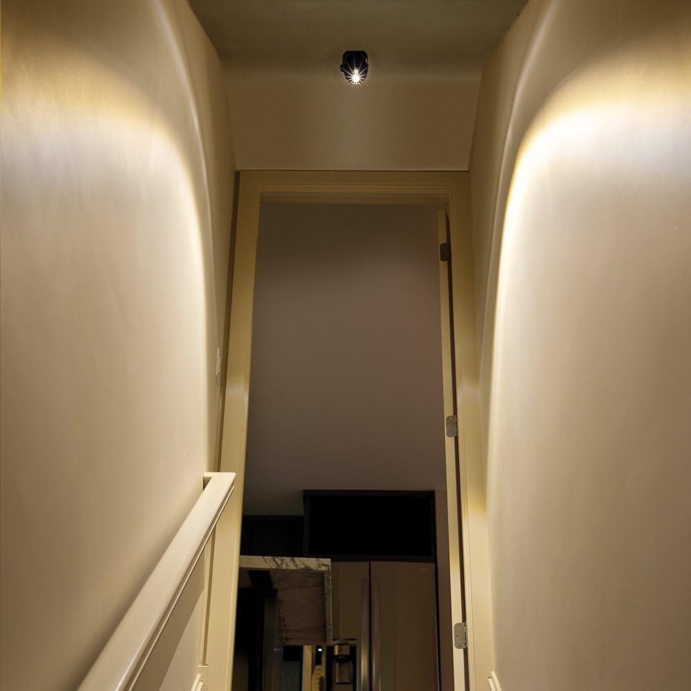 Mr Beams drahtloser, batteriebetriebener LED Mini Scheinwerfer mit Bewegungsmelder und Lichtsensor b