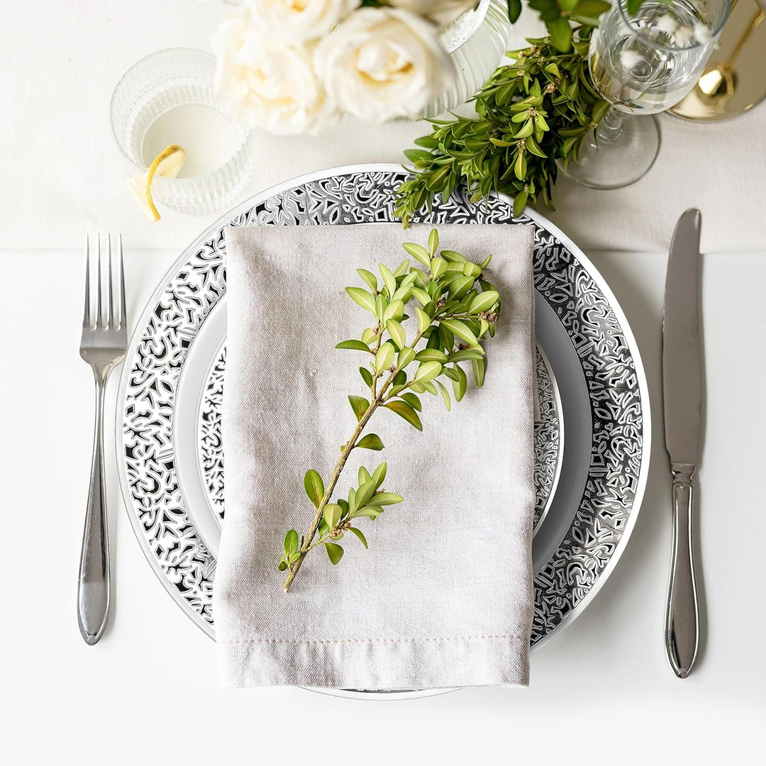 MATANA 40 Weisse Plastikteller mit Silbernem Rand für Hochzeiten, Geburtstage, Taufen, Weihnachten &
