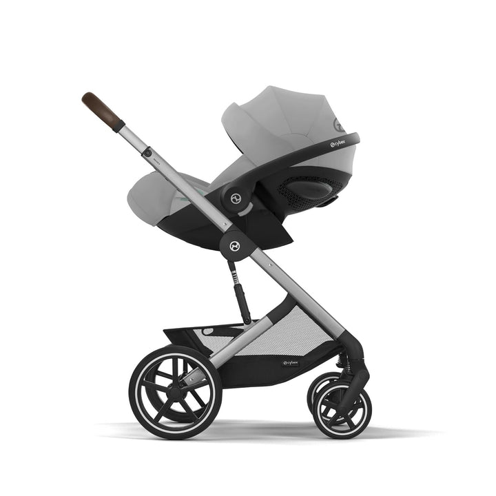 CYBEX Gold Babyschale Cloud G3 Plus, Ab Geburt bis ca. 24 Monate, Für Kinder ab 40 cm bis 87 cm, Max