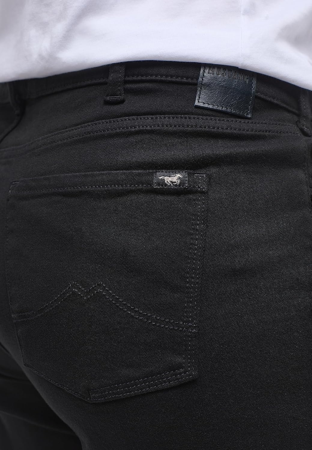 MUSTANG Damen Slim Fit Fit Crosby Relaxed Slim 27 Slim Lang Schwarz, 27 Slim Lang Schwarz