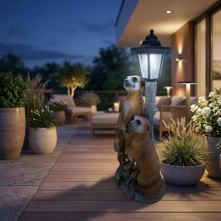 Kremers Schatzkiste Erdmännchen Familie mit Solarlaterne Figur Gartenfigur 51 cm Erdmännchenfamilie