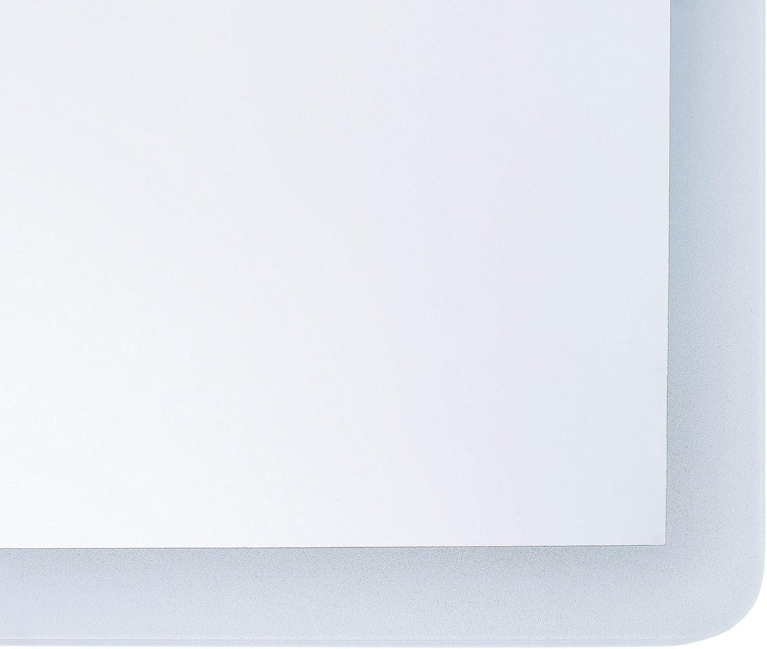 Beliani Badspiegel Silber LED-Beleuchtung rechteckig 80x60 cm Antibeschlagsystem Corroy
