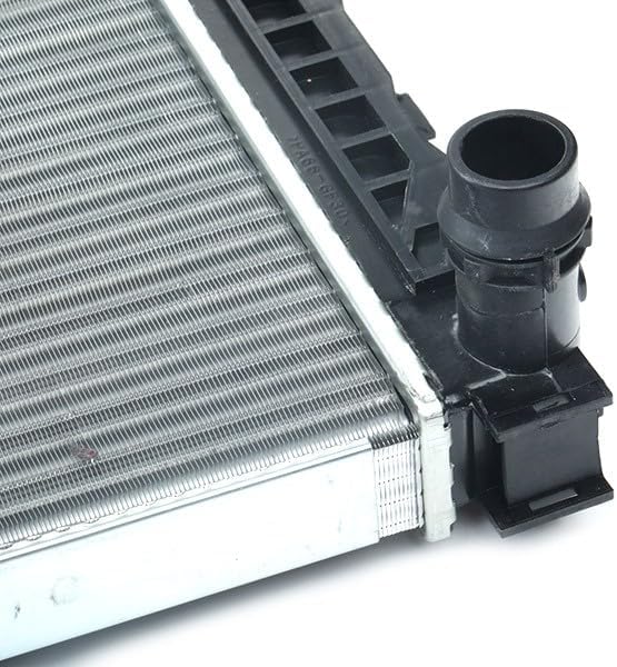 MAHLE CR 647 000S Kühlmittelkühler BEHR