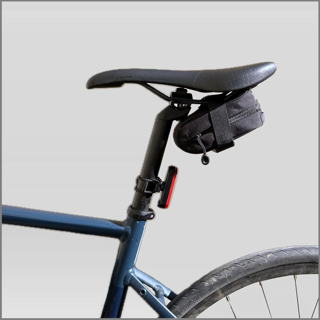 DACHS Rennrad Satteltasche mit Magnetclip & Lichthalter - Kompakte, leichte Fahrradtasche aus wasser