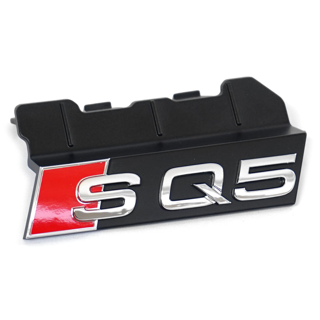 Audi 80A853736E2ZZ Schriftzug SQ5 Kühlergrill Clip Emblem Logo Plakette, Chrom/rot, für Facelift ab