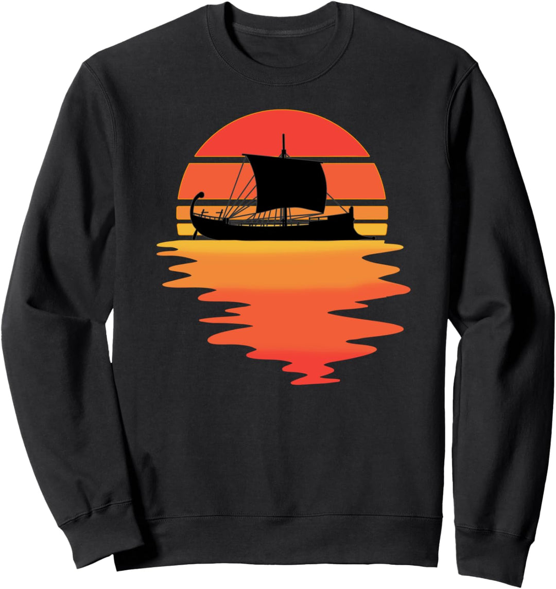 Retro Old Ship - Cool Water Sunset Ancient boat Gift Sweatshirt