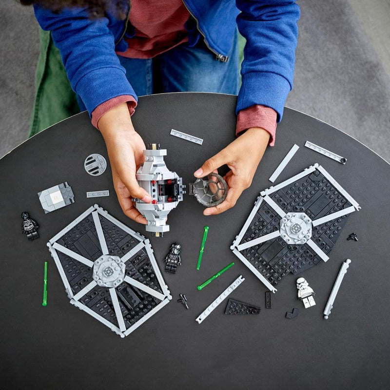 LEGO 75300 Star Wars Imperial TIE Fighter Spielzeug mit Sturmtruppler und Piloten als Minifiguren au