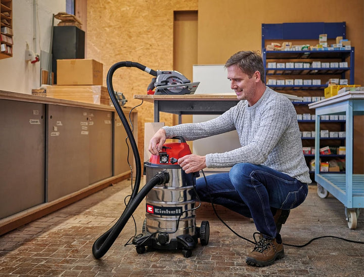 Einhell Nass-Trockensauger TC-VC 3055 SA (900 Watt, 190 mbar, Automatiksteckdose, 30 L Edelstahlbehä