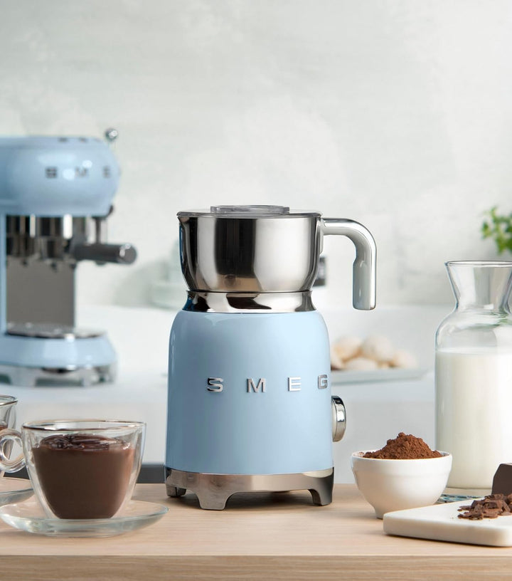 SMEG - Máq. Barista MFF11CREU, Creme, Creme