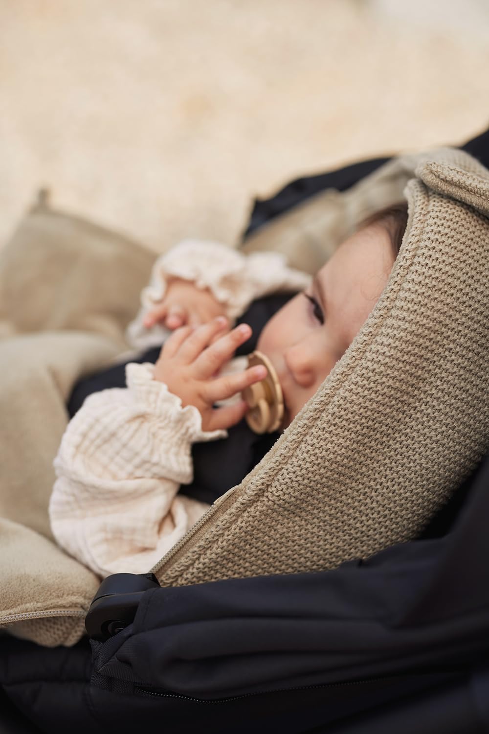 Jollein Fusssack Basic Knit Olive Green - Für Babyschale Kinderautositz Gruppe 0+ und Kinderwagen -