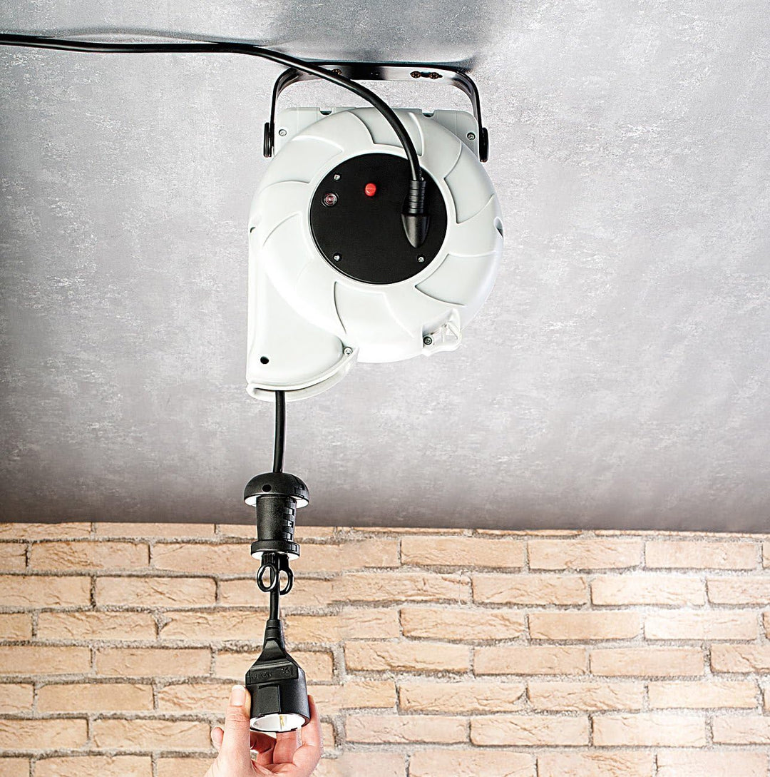revolt Kabel Aufroller: 9 Meter Kabeltrommel zur Festmontage an Wand & Decke (Automatische Kabeltrom
