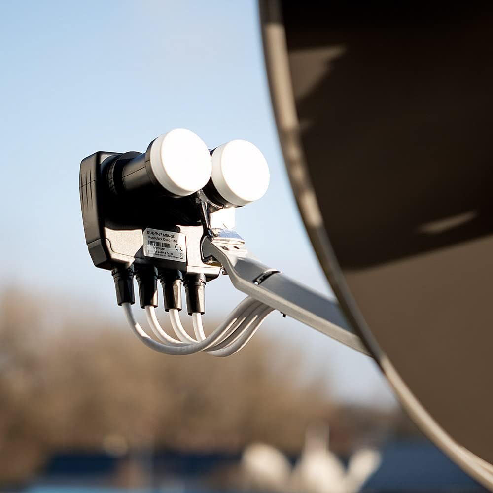 DUR-line 6° Monoblock Quad LNB - Astra 19,2°E + Hotbird 13°E - 4 Teilnehmer &amp; 2 Satelliten (MB6-QS)