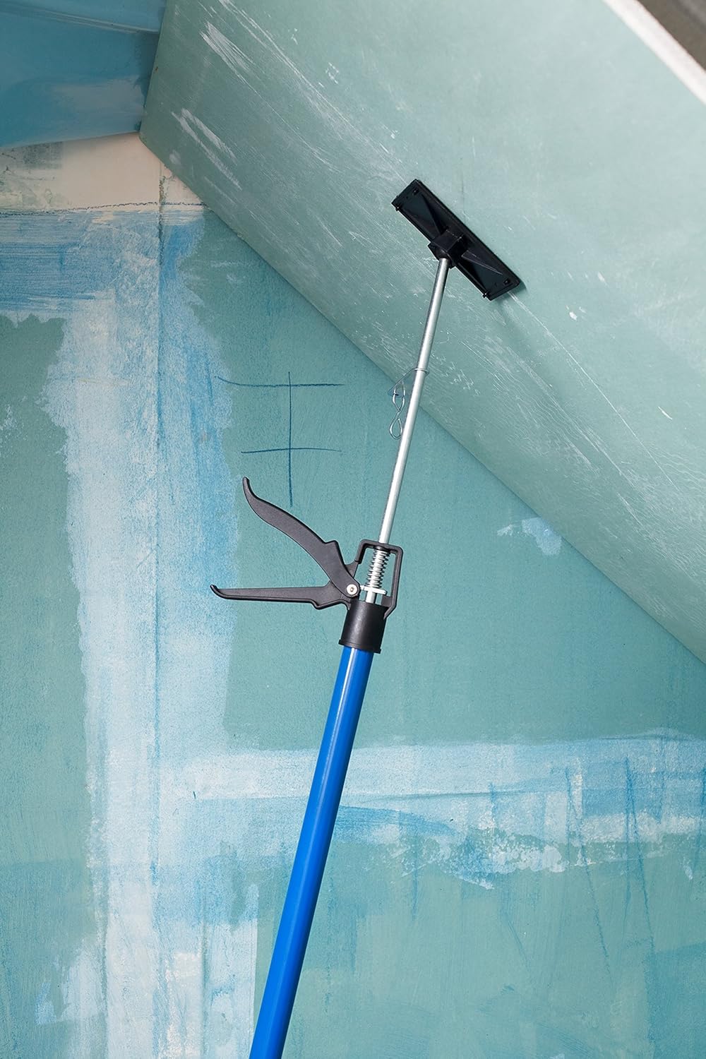 kwb Montage-Stütze bzw. Teleskop-Stütze ausziehbar 50 bis 115 cm - Ideal für Bau-Montagen und Tür-Za