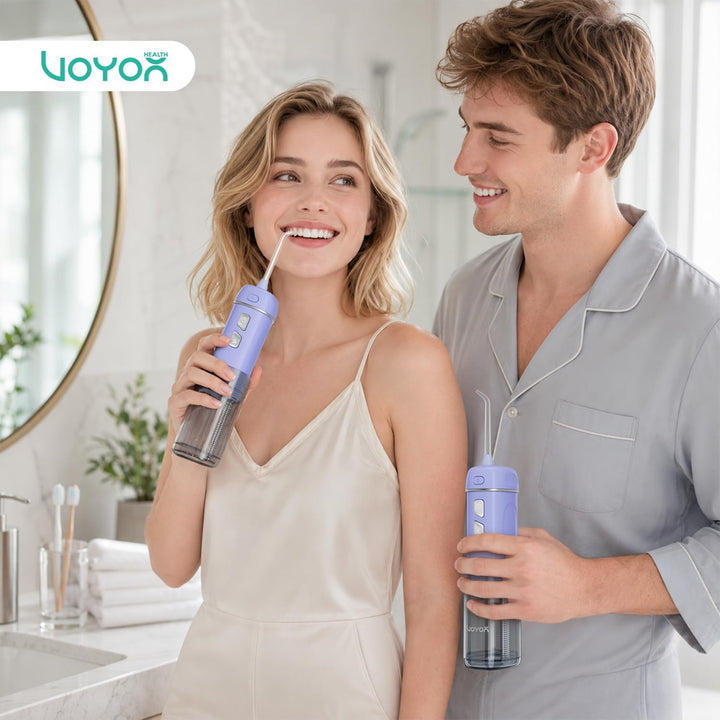 VOYOR-HEALTH Munddusche Kabellos Elektrischer Zahnreiniger, Tragbare Mundduschen IPX7 Wasserdicht un