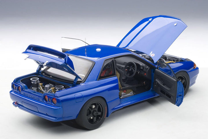 AUTOart – 89281 – Nissan Skyline Gt-r – R32 – Bathurst Plain Body 1992 – Massstab 1:18