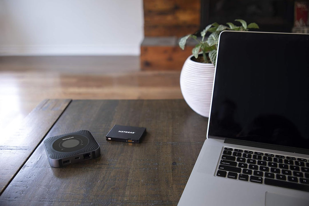 Netgear MHBTR10 Ersatzakku für Mobile Router MR1100 und MR2100 (Li-Ion Ersatz-Batterie mit 5040 mAh