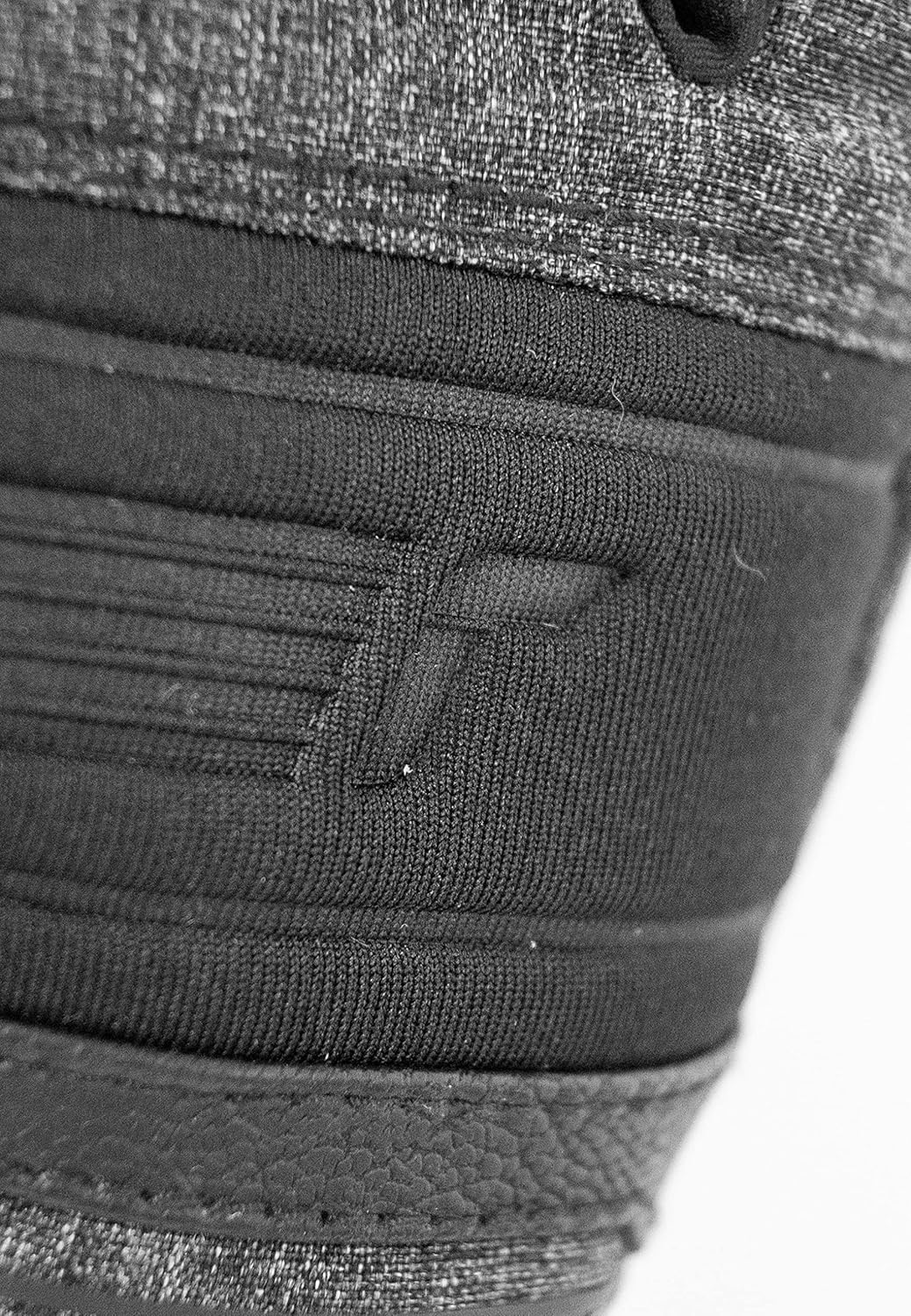 Reusch Herren Kondor R-TEX extra warmer, wasserdichter und atmungsaktiver Skihandschuh grau / schwar