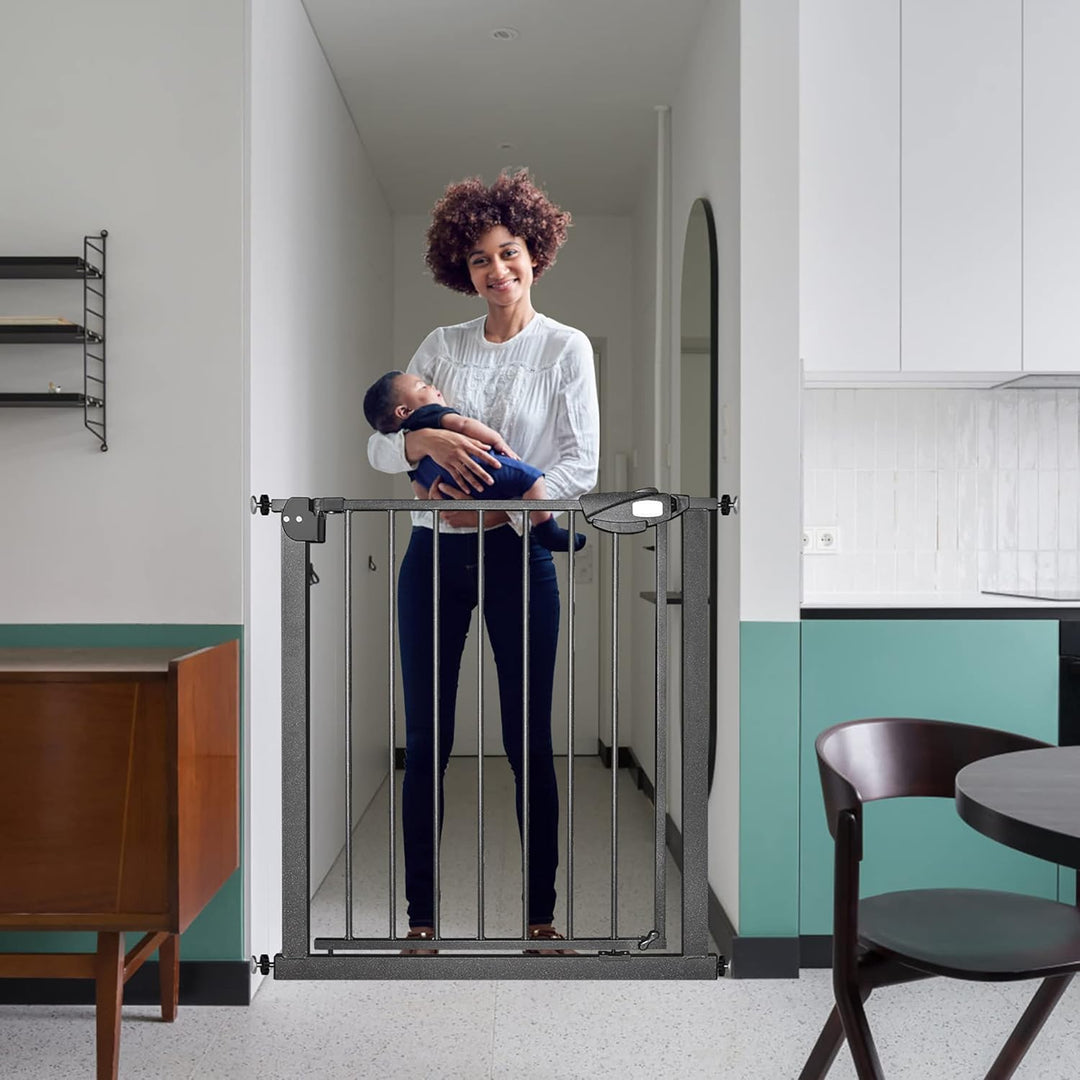 JOIEYOU Treppenschutzgitter ohne Bohren, 105-115 cm Türschutzgitter Treppengitter für Kinder und Hau
