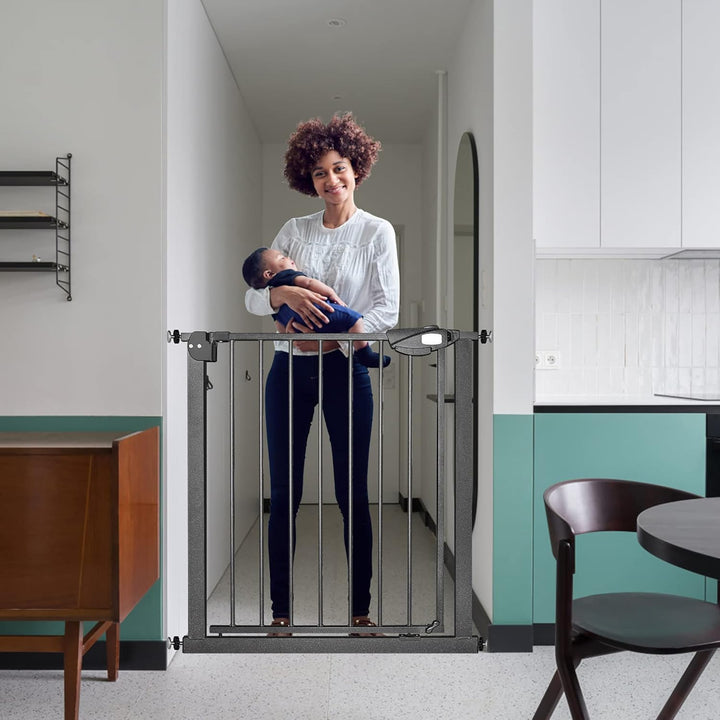 JOIEYOU Treppenschutzgitter ohne Bohren, 105-115 cm Türschutzgitter Treppengitter für Kinder und Hau