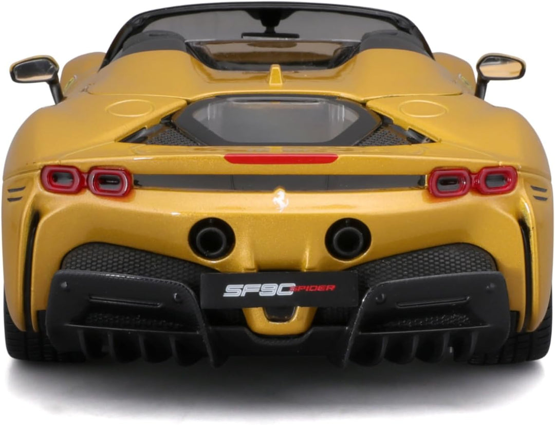 Bburago Ferrari SF90 Spider: Modellauto im Massstab 1:18, Ferrari Race & Play Serie, Kofferraum, Mot