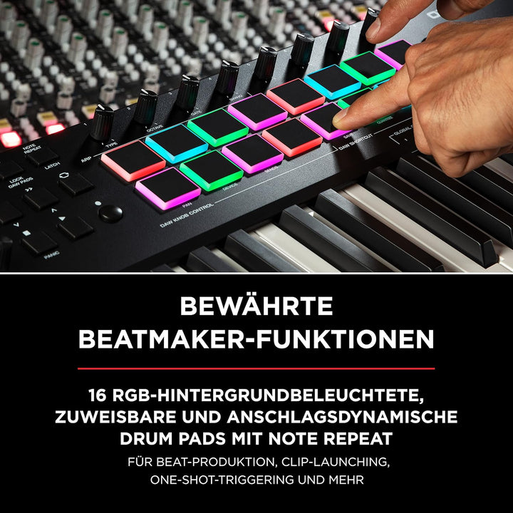 M-Audio Oxygen Pro 61 + SP-2 - USB MIDI Controller mit anschlagdynamischen 61 Tasten, 16 anschlagdyn