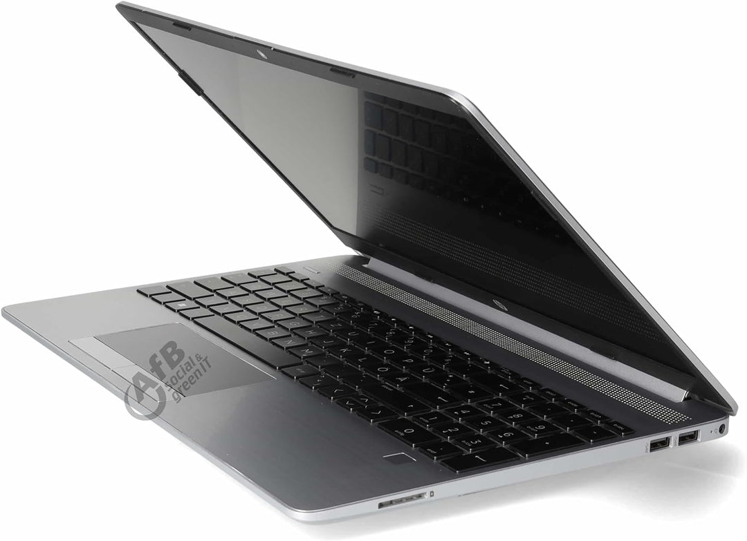 HP 250 G8 i3-1115G4 Ordinateur Portable 39,6 cm (15.6") Full HD Intel Core™ i3 8 Go DDR4-SDRAM 512 G