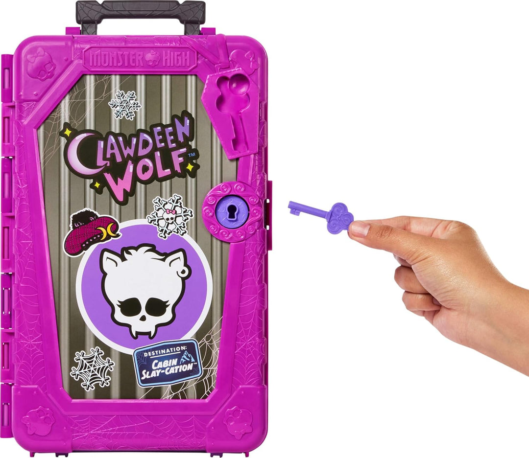Monster High Skulltimate Secrets Clawdeen Wolf-Puppe und Zubehörset, Destination: Hütten-Gruselurlau