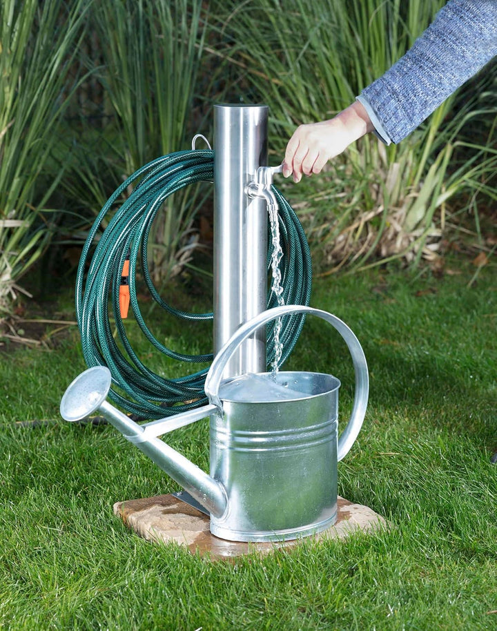 Westfalia Wasserwelten Wasserzapfsäule Edelstahl inklusive Schlauchhalter und 2 Hähne 75 cm