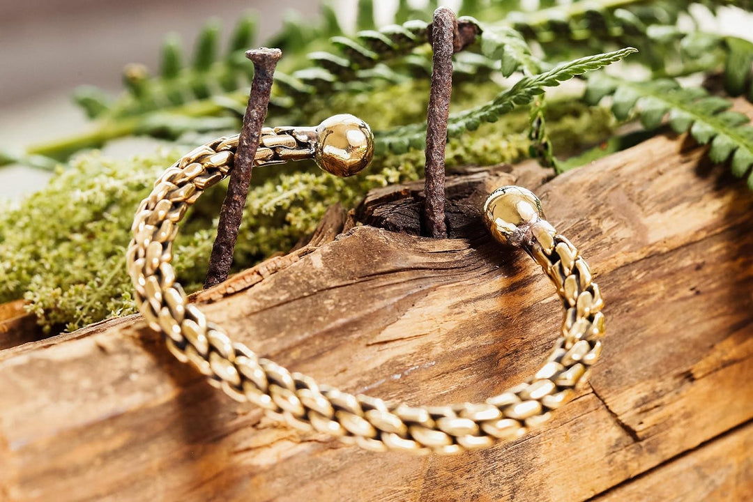 Windalf Vikings Herren Armreif ARCAN Ø 6.7 cm Historischer Armschmuck Handarbeit Hochwertige Bronze