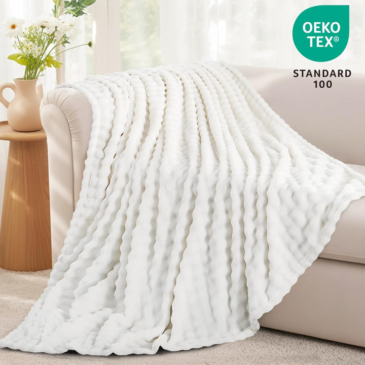RUIKASI Bubble Decke Kuscheldecke Flauschig Weiss - 150x200cm Sofadecke & Couchdecke aus Plüsch, War