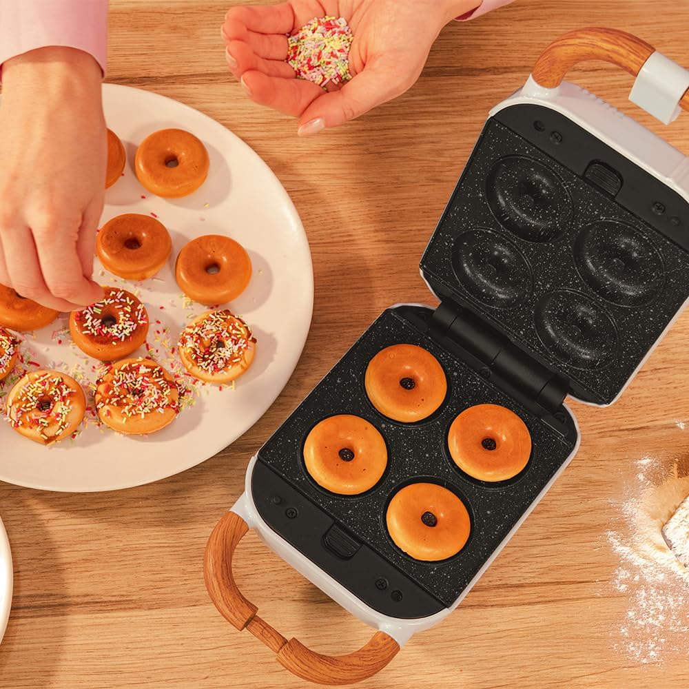 Cecotec Sandwichmaker Vintage Rock'Ntoast Retro One Rot. 700W, 3 austauschbare Platten, Retro-Design