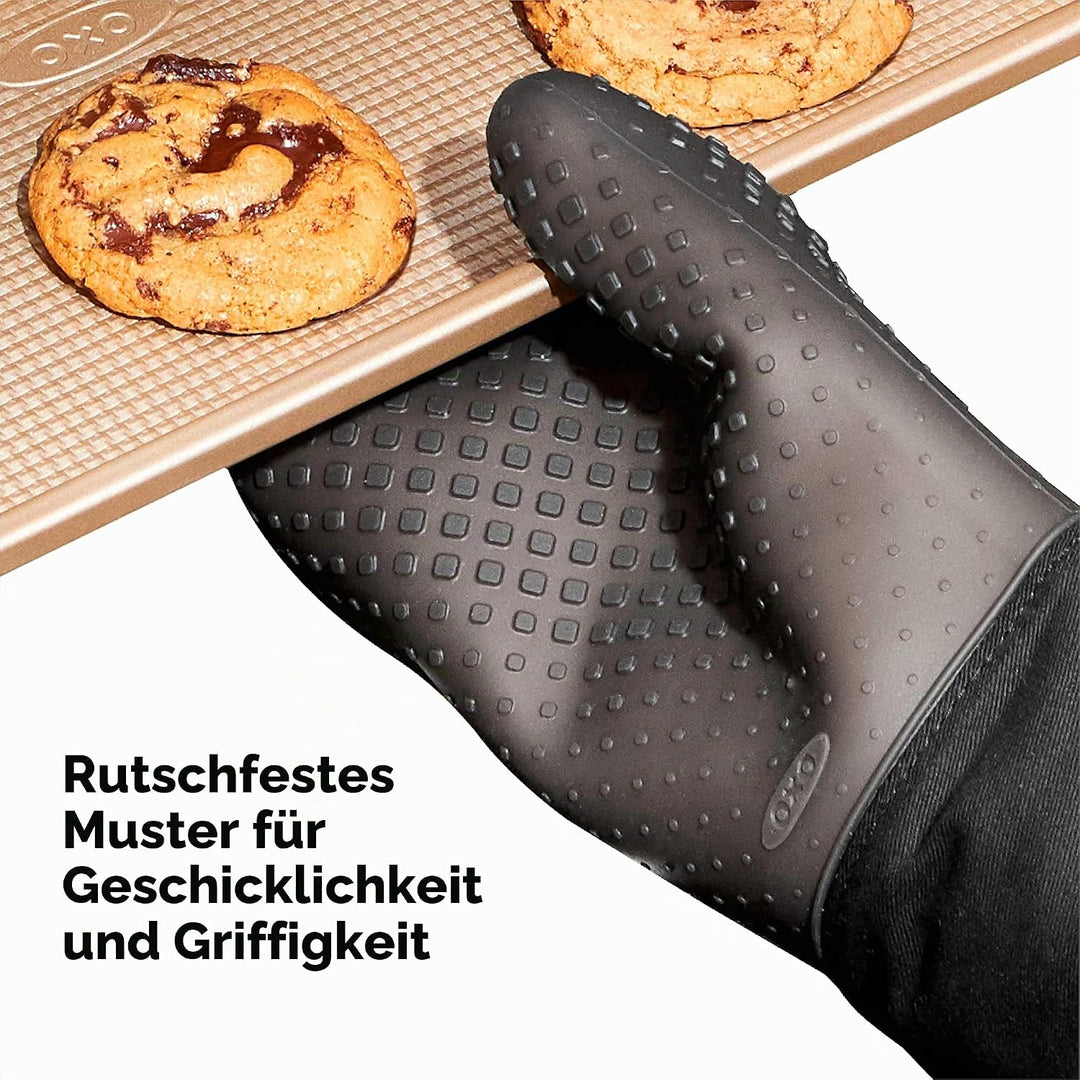 OXO Good Grips Silicone Oven Mitt - Black, Mitt - Black