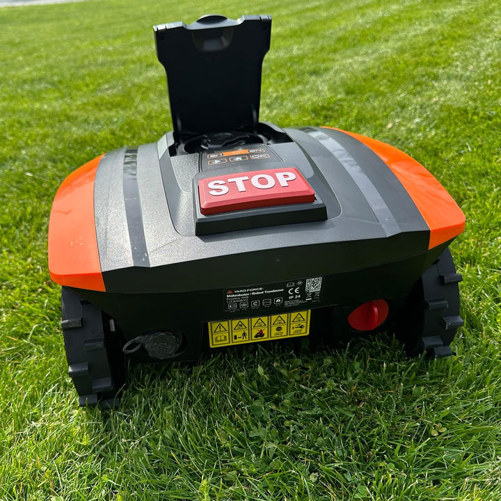 YARD FORCE Rasenmähroboter Easymow 260B &amp; AR SH02-EU Plus Mähroboter-Garage