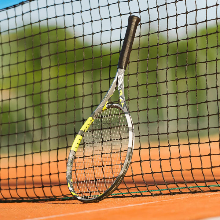 Babolat - Evo Aero Tennisschläger Besaitet für Erwachsene - Kraft & Komfort - Aerodynamischer Spin A