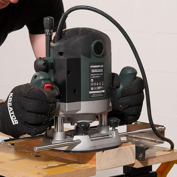 POWERPLUS POWP6050 - Fresadora 2100w