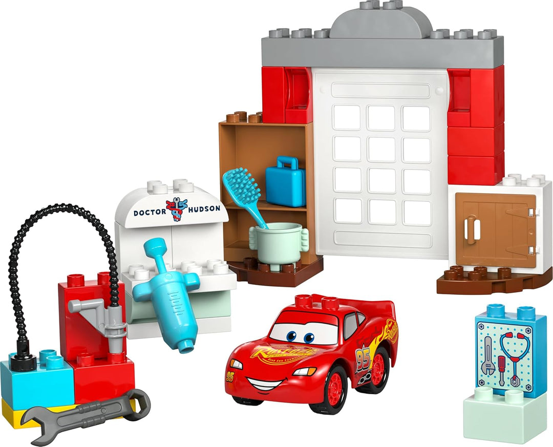 LEGO DUPLO │ Disney and Pixar Cars – McQueens Besuch in Docs Werkstatt Rennwagen für Kleinkinder mit
