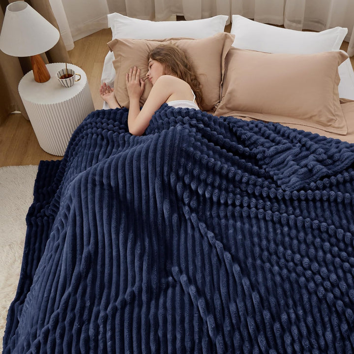 BEDSURE Kuscheldecke Flauschig Decke Fleecedecke – Weiche Warme Grobe Korddecke Gemütlicher Sofadeck