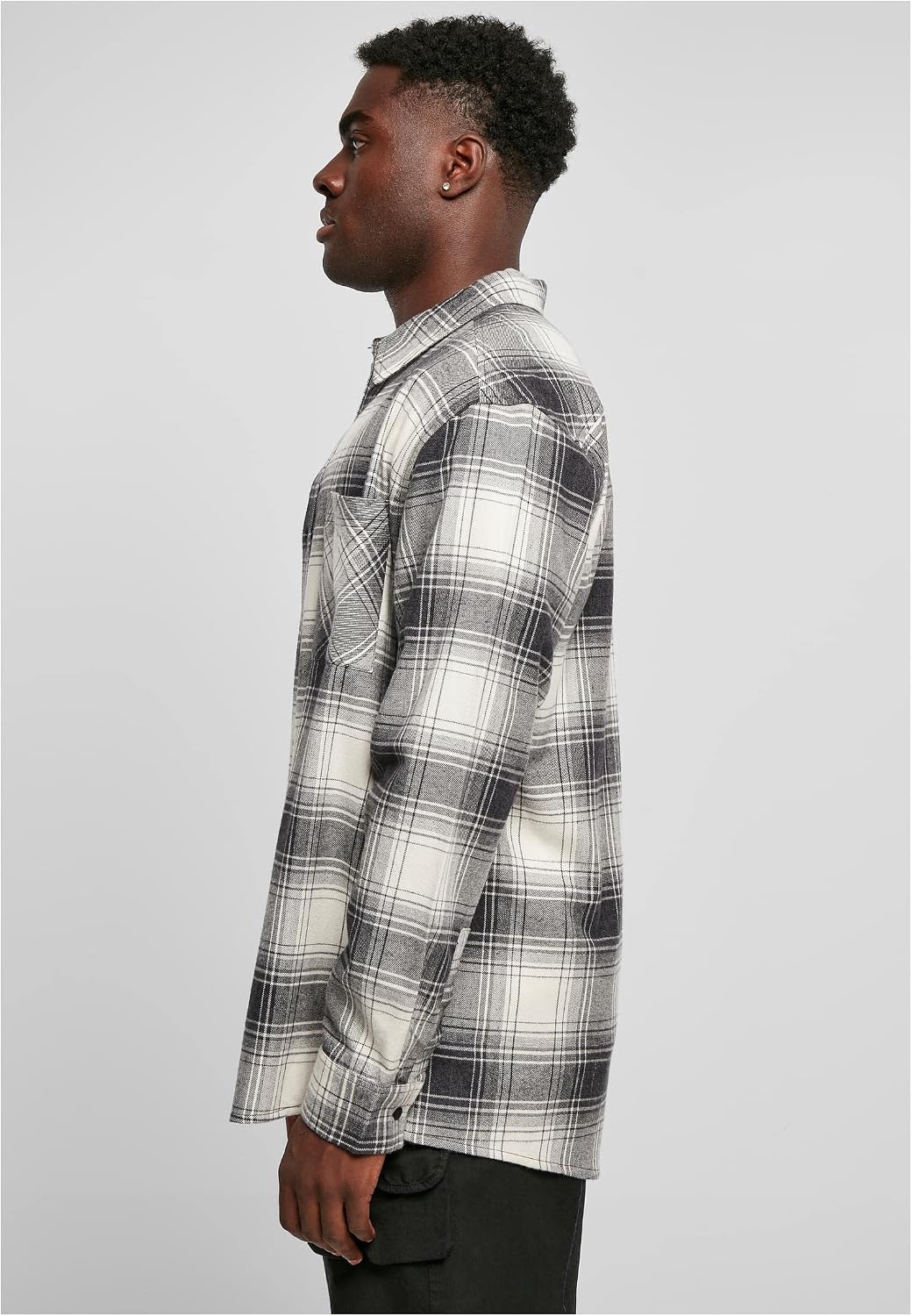 Urban Classics Herren Mock Check Shirt, legeres Hemd für Männer mit Brusttasche und überschnitten Sc