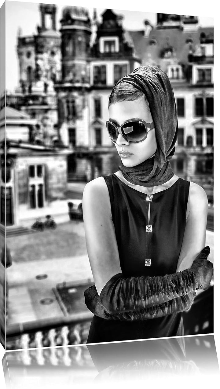 Pixxprint Audrey in Paris als Leinwandbild/Grösse: 100x70 cm/Wandbild/Kunstdruck/fertig bespannt, 10