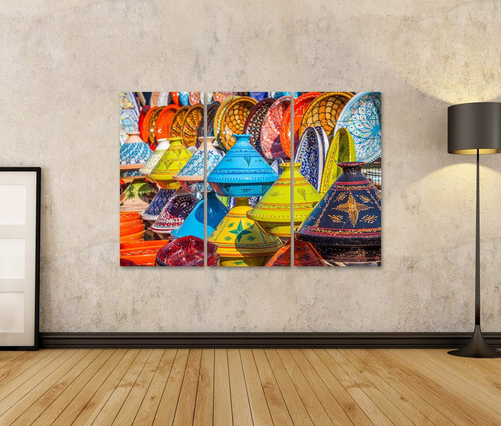 islandburner Bild auf Leinwand Tajines Auf Dem Markt In Marrakesch Marokko Bilder Wandbilder Poster