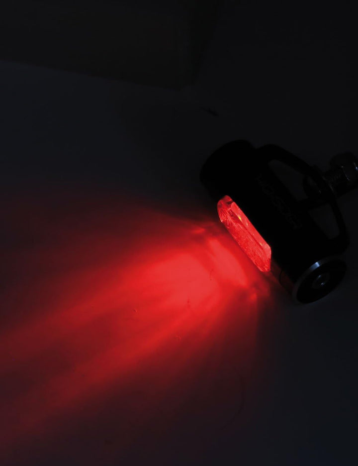 HIGHSIDER Conero Typ 1 Motorrad LED Rücklicht, E-geprüft (Rot), Rot