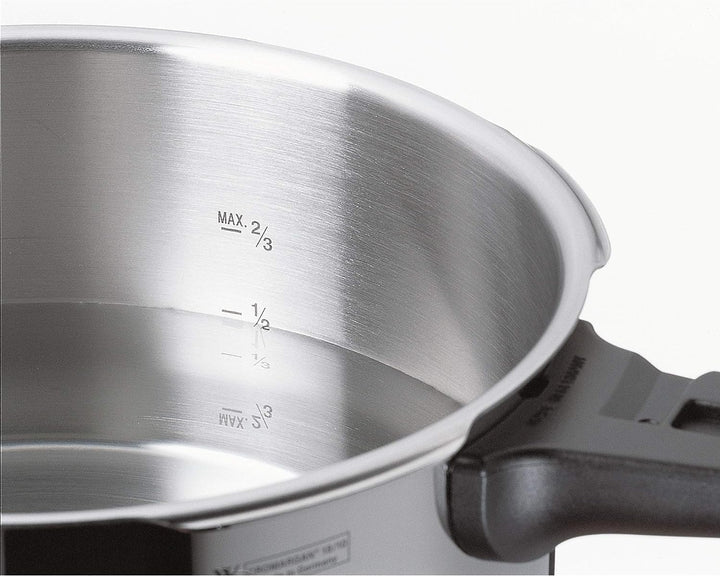 WMF Perfect Plus Schnellkochtopf Induktion 4,5l, Dampfkochtopf, Cromargan Edelstahl poliert, 2 Kochs