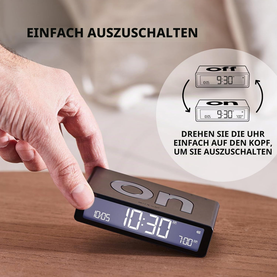 Lexon Flip Classic Morgenwecker, beleuchtet, wendbar mit Seiten on Off und Snooze-Funktion, mit LCD-