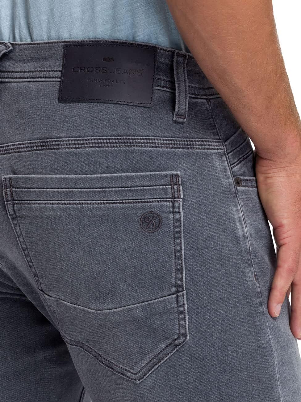 Cross Jeans Herren Jeans Jimi - Slim Tapered Fit - Grau - Light Grey W 28-W38 Hellgrau 022 29W / 30L