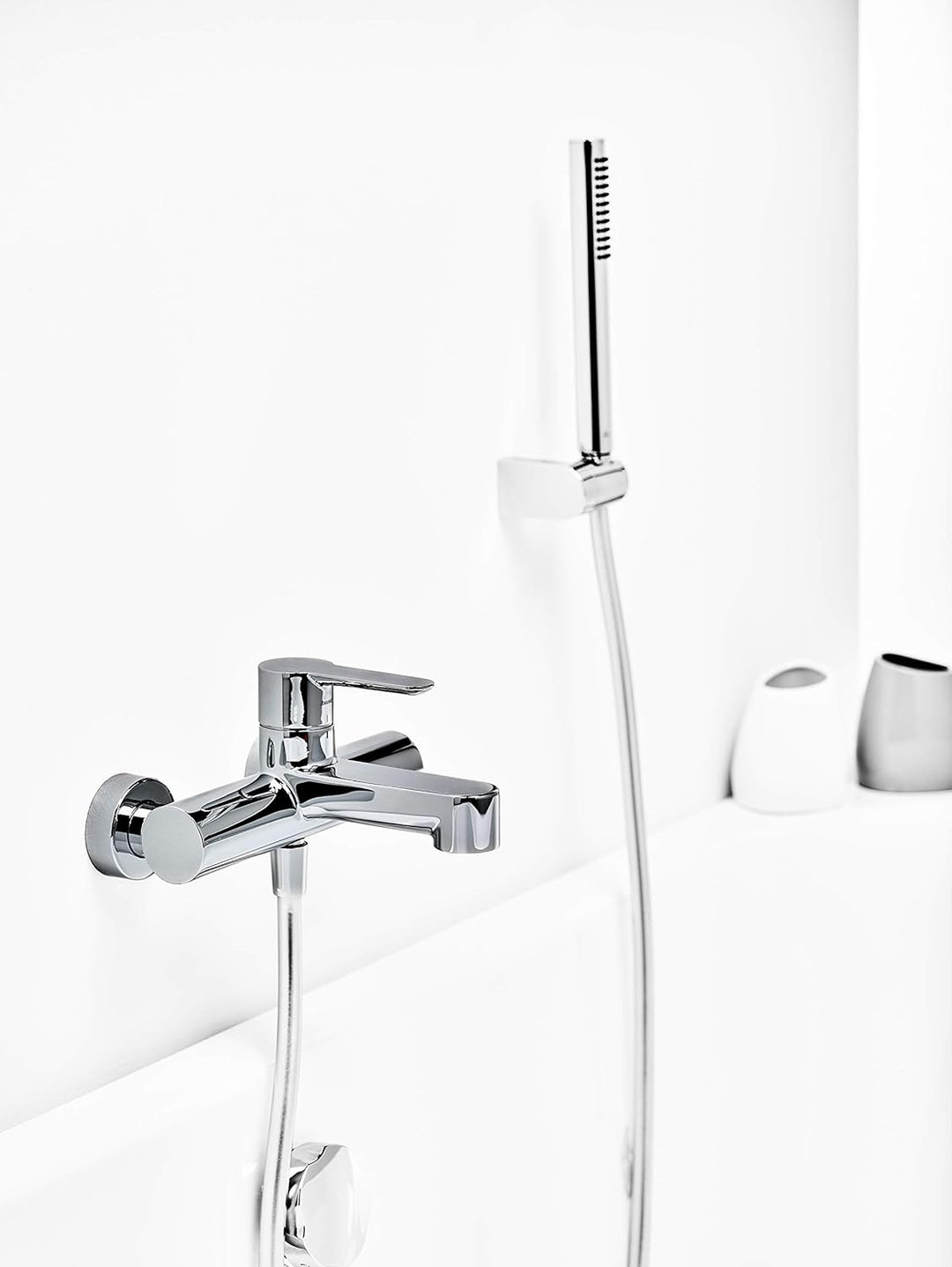 Badarmatur | Einhand-Wannenbatterie Puri | Badewannenarmatur | Einzigartige Bediensystem | Designpre