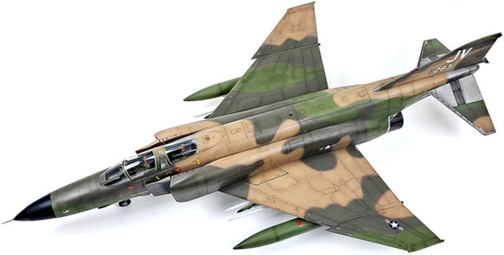 Academy 12133 1/32 USAF F-4E VIETNAM WAR