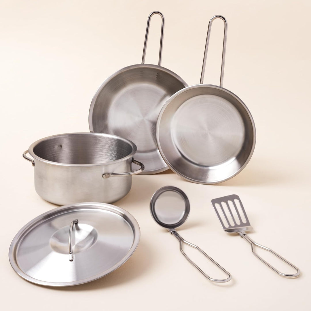 KidKraft Deluxe Kochset aus Metall mit Spielzeug-Lebensmitteln für Kinderküche, Spielküche Zubehör,