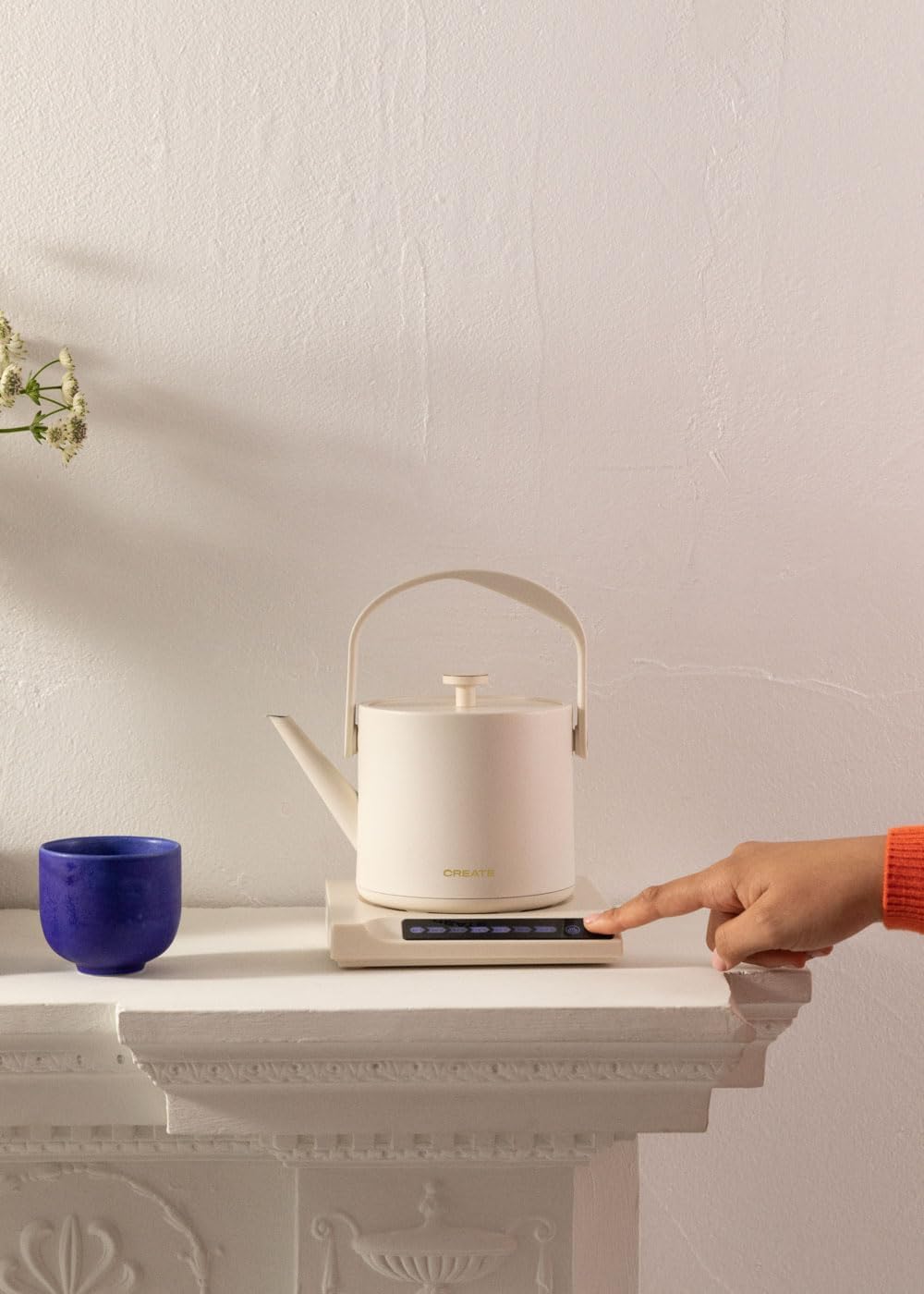 CREATE/HATTORI STUDIO/Elektrischer Wasserkocher 0,5L Weiss/Warmhalten, Sicherheitssystem, Thermostat
